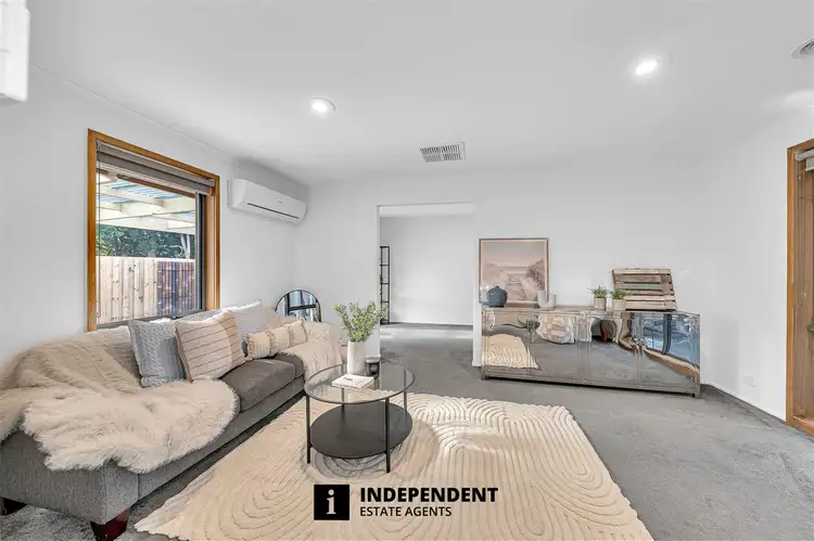 Sixth view of Homely house listing, 2/3 Cranbourne Drive, Cranbourne VIC 3977