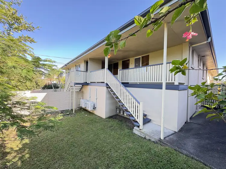2/54 Milsom Street, Coorparoo QLD 4151