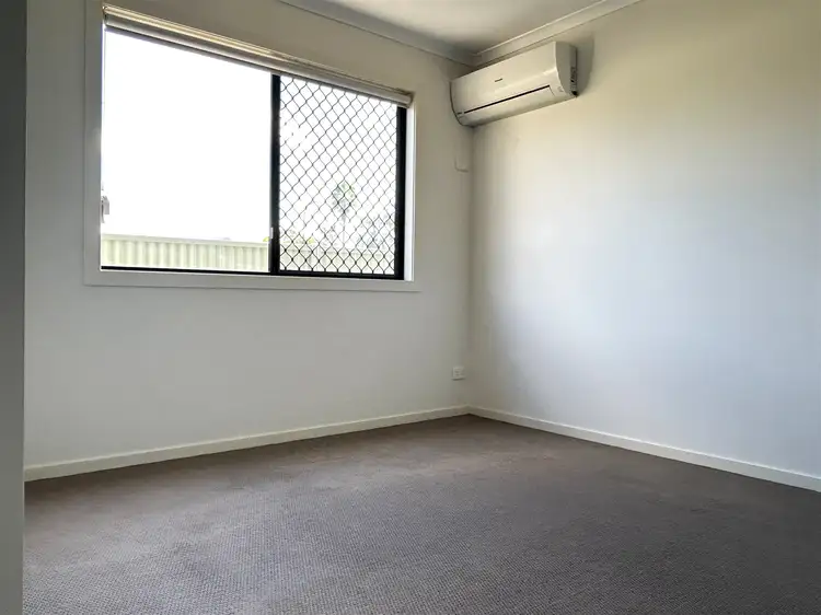 Fifth view of Homely unit listing, 11/3 McKenzie St, Middlemount QLD 4746