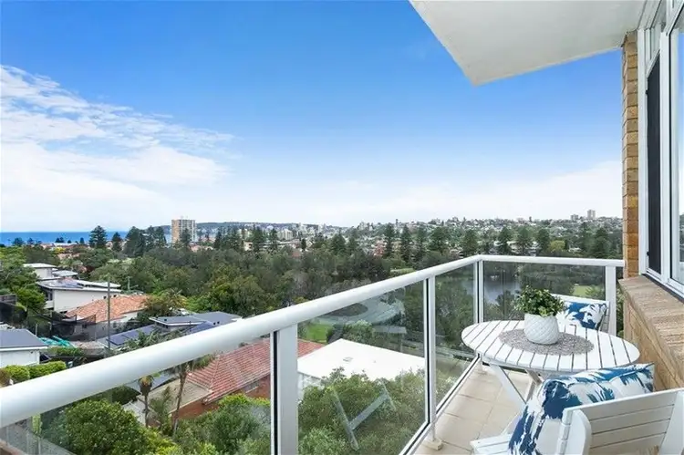 Second view of Homely unit listing, 18/132 Queenscliff Rd, Queenscliff NSW 2096