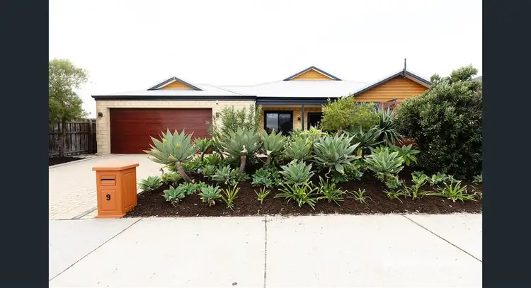 9 Blendon Ave, Ellenbrook WA 6069