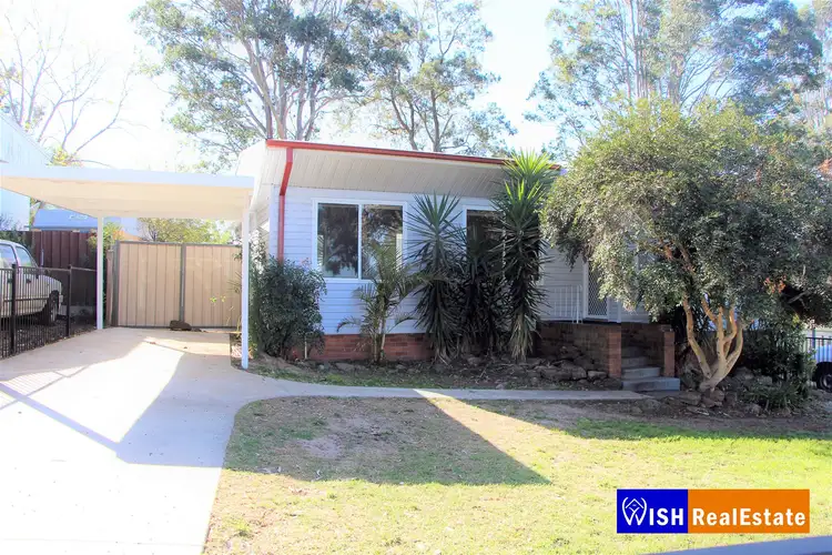 25 Gallop Grove, Lalor Park NSW 2147