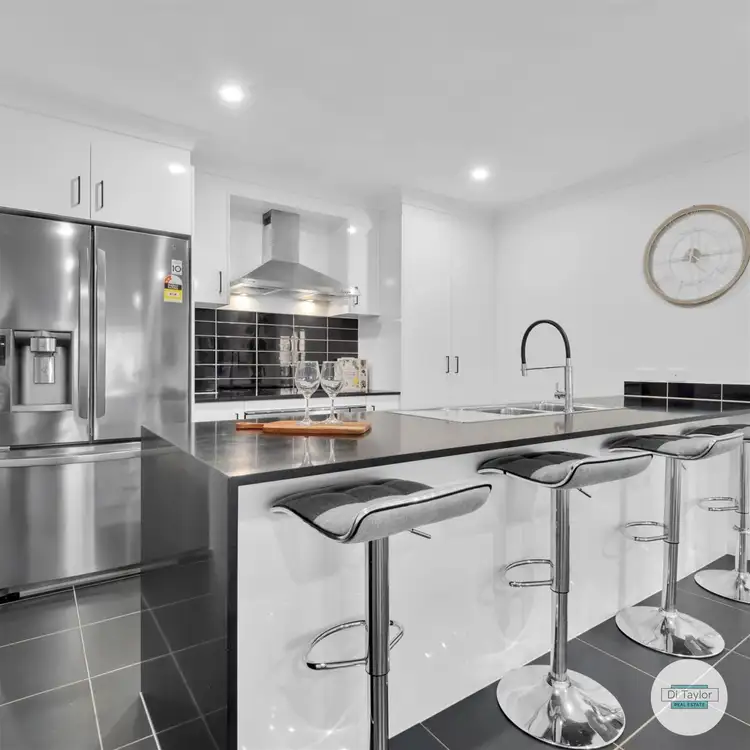 Second view of Homely house listing, 31 Hyland Circuit, Flagstone QLD 4280