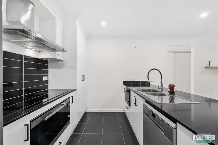Second view of Homely house listing, 31 Hyland Circuit, Flagstone QLD 4280