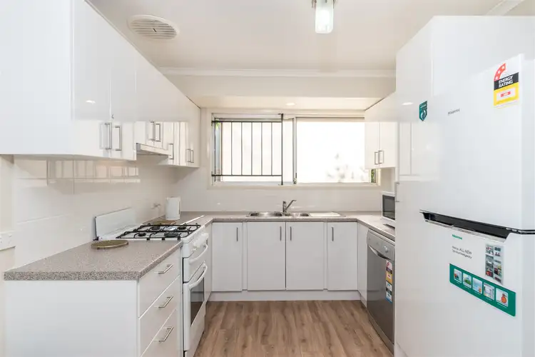 Room 5/1 Grattan Street, Woolloongabba QLD 4102