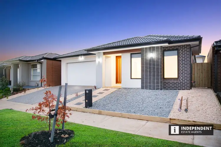 Third view of Homely house listing, 27 Saltgrass Avenue, Tarneit VIC 3029