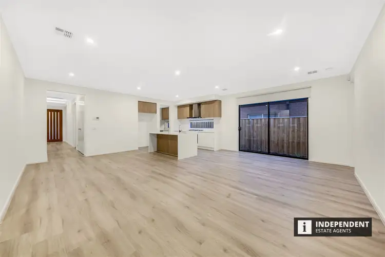 Fifth view of Homely house listing, 27 Saltgrass Avenue, Tarneit VIC 3029