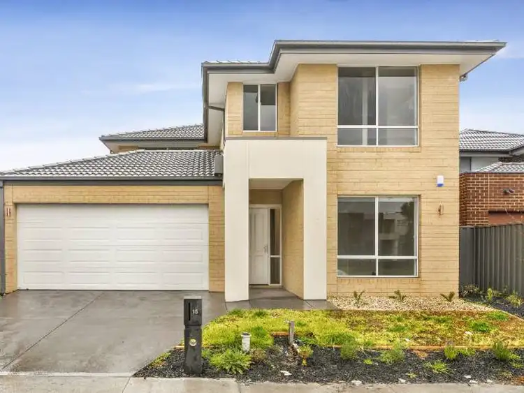 15 Brilliant Street, Roxburgh Park VIC 3064