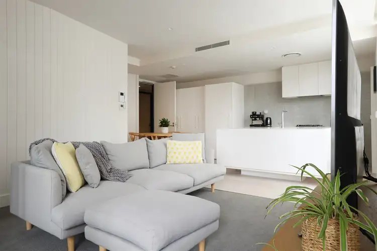 213/8 BANK STREET, West End QLD 4101