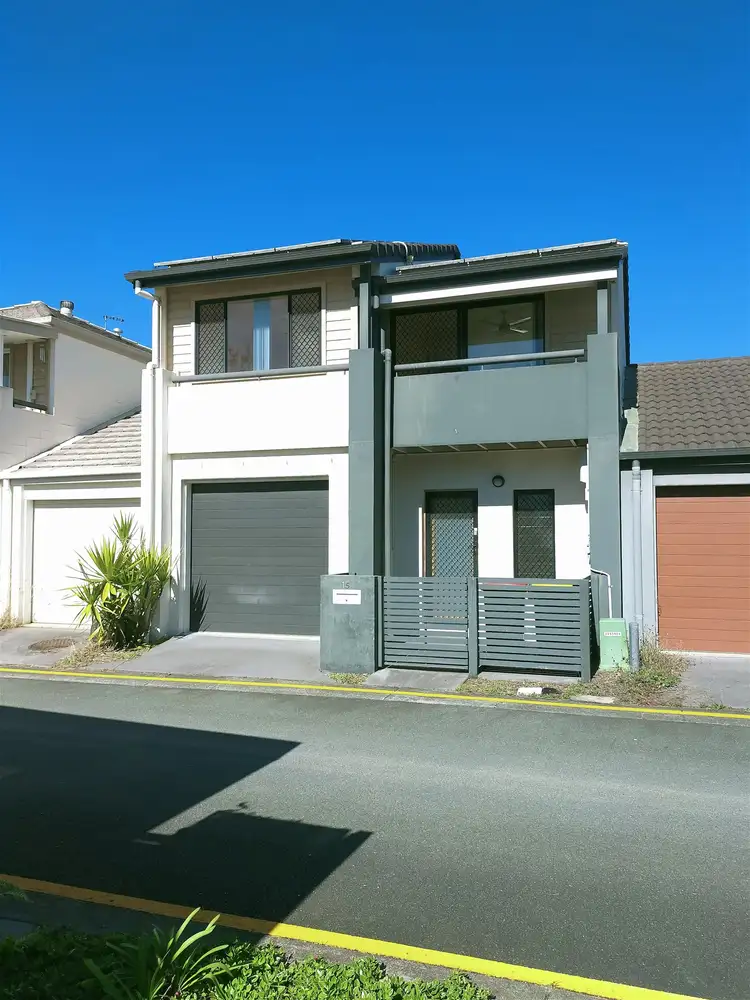 15 Girraween Lane, Fitzgibbon QLD 4018