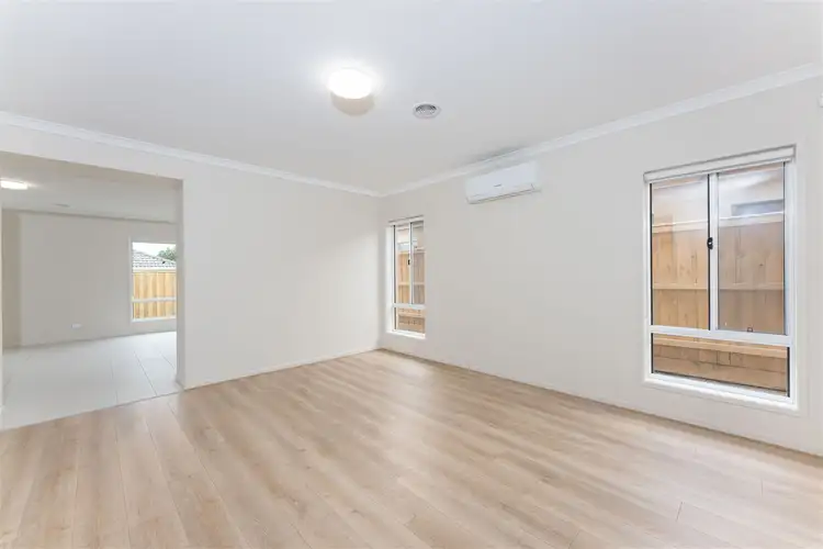 Fifth view of Homely house listing, 13 Diddley Cl, Cranbourne East VIC 3977