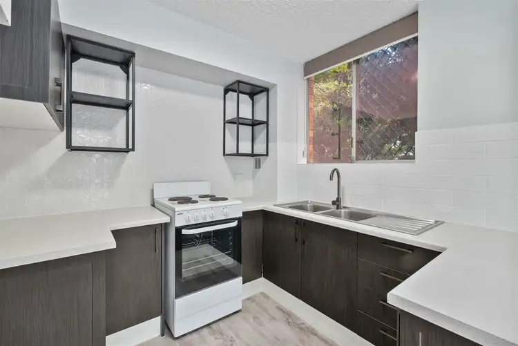 Main view of Homely unit listing, 3/96 Agnew Street, Norman Park QLD 4170