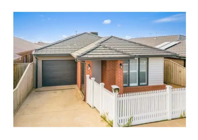 83 COSGROVE DR, Maddingley VIC 3340