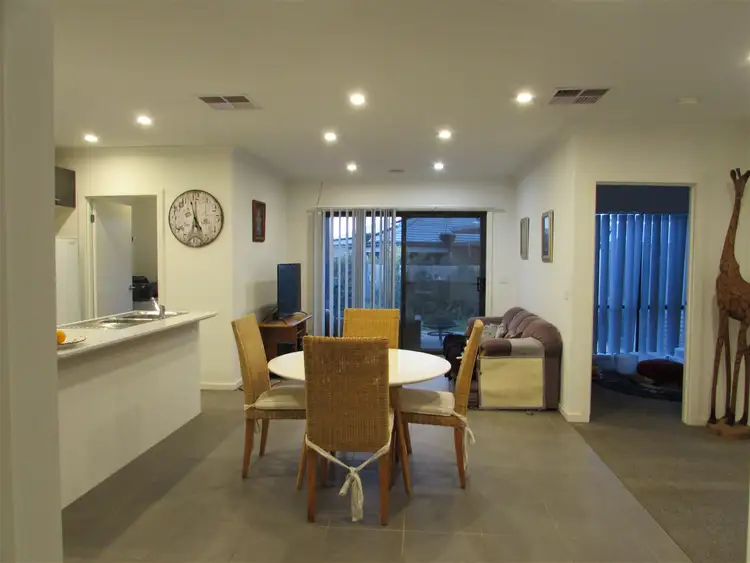 83 COSGROVE DR, Maddingley VIC 3340