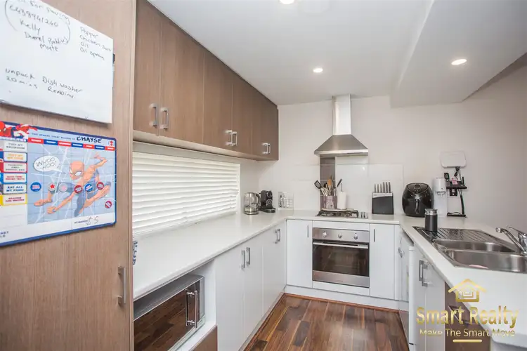 Third view of Homely house listing, 9/10 Pine Court, Kelmscott WA 6111