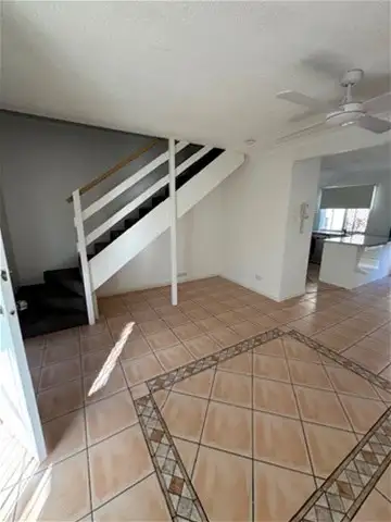 Third view of Homely townhouse listing, 26/2-10 coolgardie street, Elanora QLD 4221