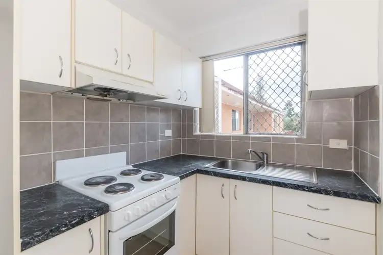 Second view of Homely unit listing, 3/186 Juliette Street, Greenslopes QLD 4120