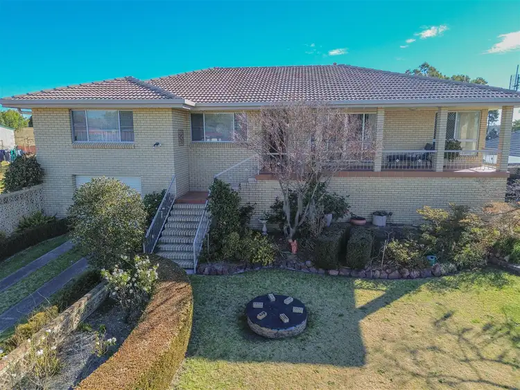16 Smith Street, Stanthorpe QLD 4380