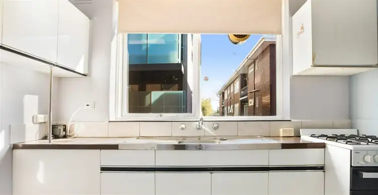 Fifth view of Homely apartment listing, 2/1 Hotham Gr, Ripponlea VIC 3185