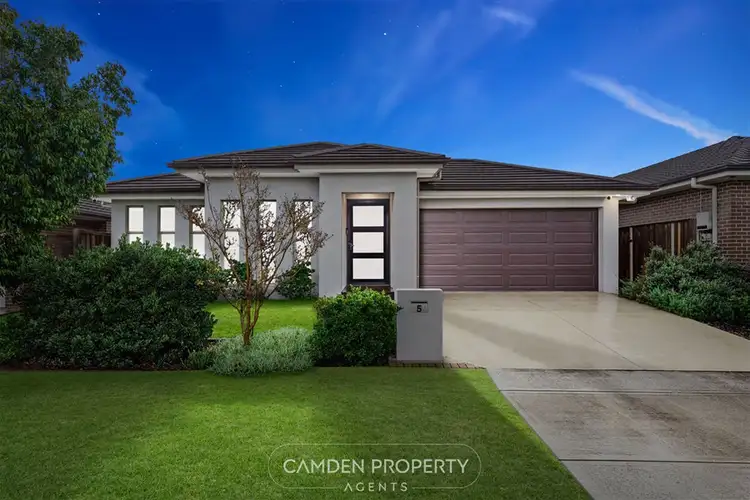 5 Killara Terrace, Gledswood Hills NSW 2557