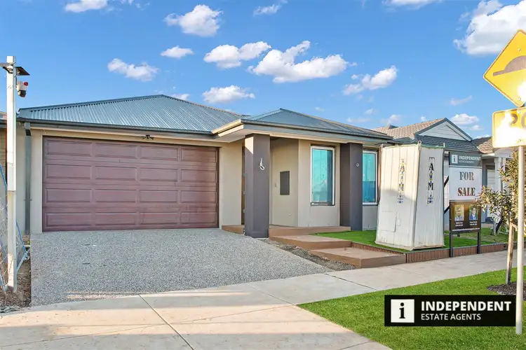 60 Shelterbelt Ave, Melton South VIC 3338