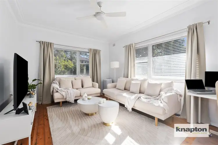 Second view of Homely unit listing, 4/54 Seaview Street, Cronulla NSW 2230
