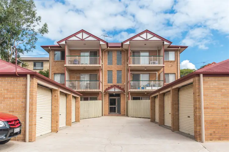 1/59 Wellington Street, Coorparoo QLD 4151