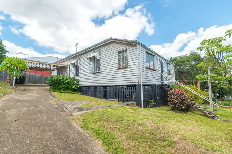 16 Somervell Street, Annerley QLD 4103