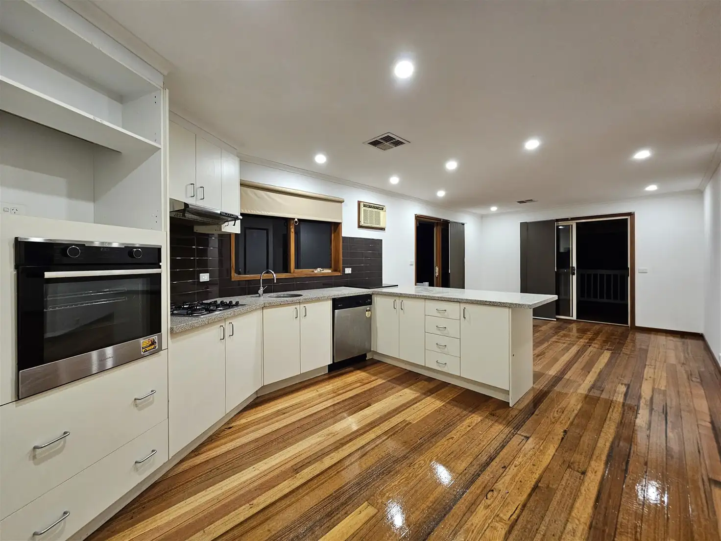 Main view of Homely house listing, 48 Lantana Drive, Narre Warren VIC 3805