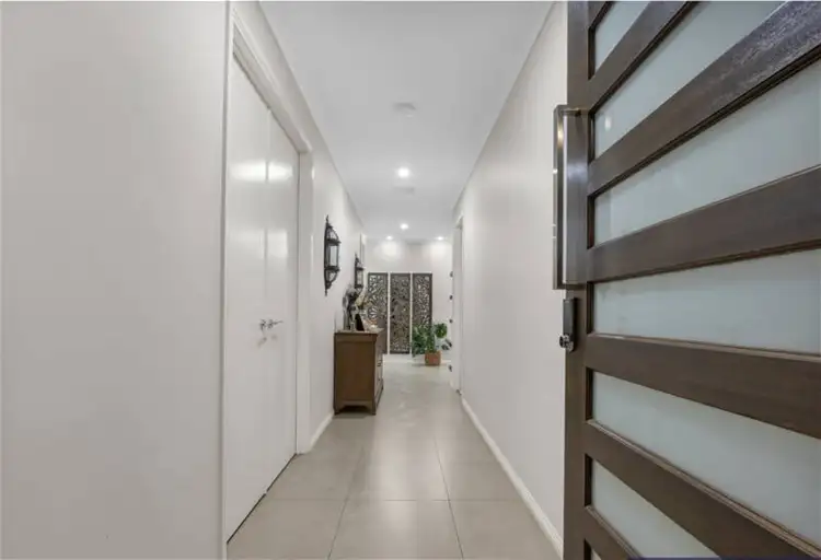 Second view of Homely house listing, 21 Colosseum Drive, Strathtulloh VIC 3338