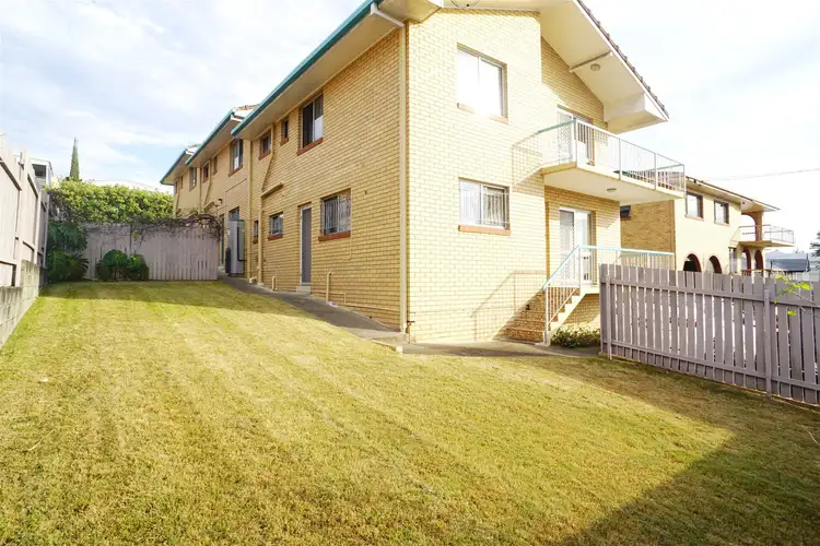1/69 Douglas Street, Greenslopes QLD 4120