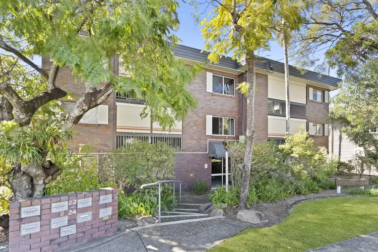 1/24 Beet Street, Coorparoo QLD 4151