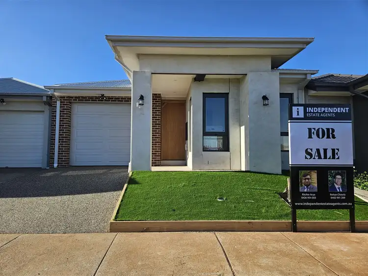 12 Rice Flower Crescent, Cobblebank VIC 3338