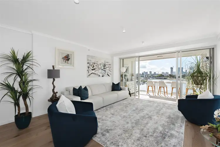 27/2894-2910 Gold Coast Highway, Surfers Paradise QLD 4217