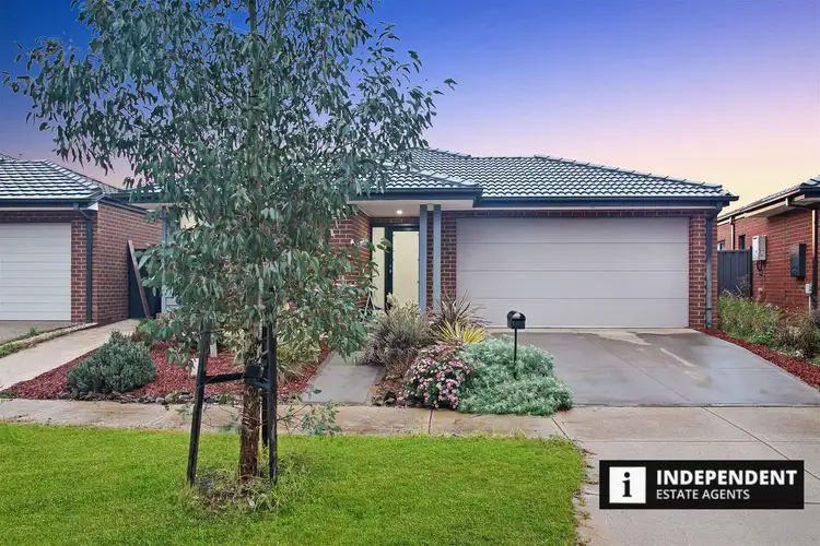 12 Totterdown Street, Cobblebank VIC 3338
