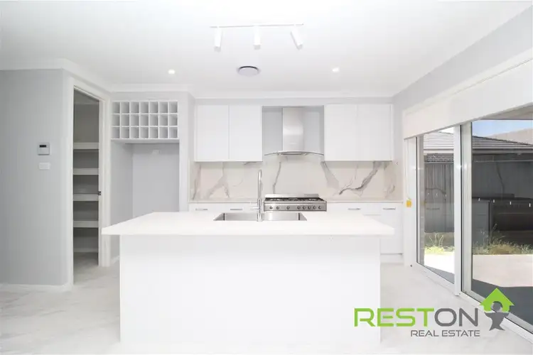 68 Horizon Loop, Oran Park NSW 2570