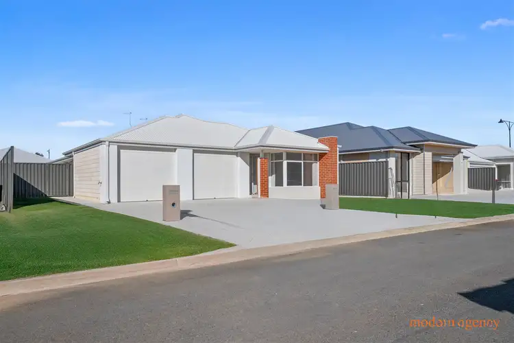 Second view of Homely house listing, 8 Kitaakari Crescent, Baldivis WA 6171