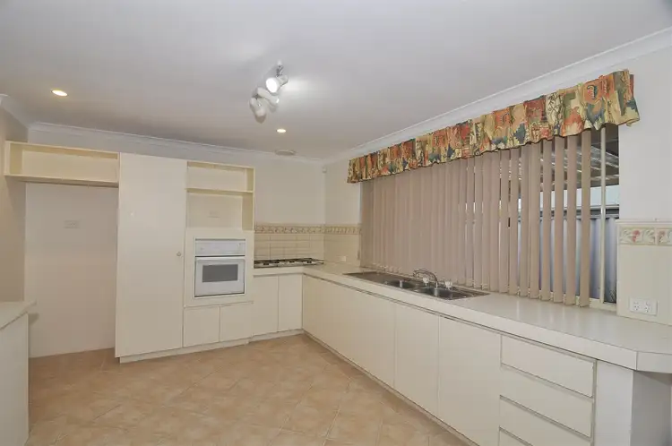 Fourth view of Homely house listing, 9 Bree Close, Atwell WA 6164