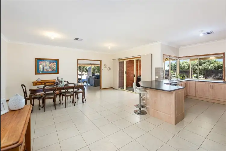 Fifth view of Homely house listing, 19 Jendarra Court, Swanport SA 5253