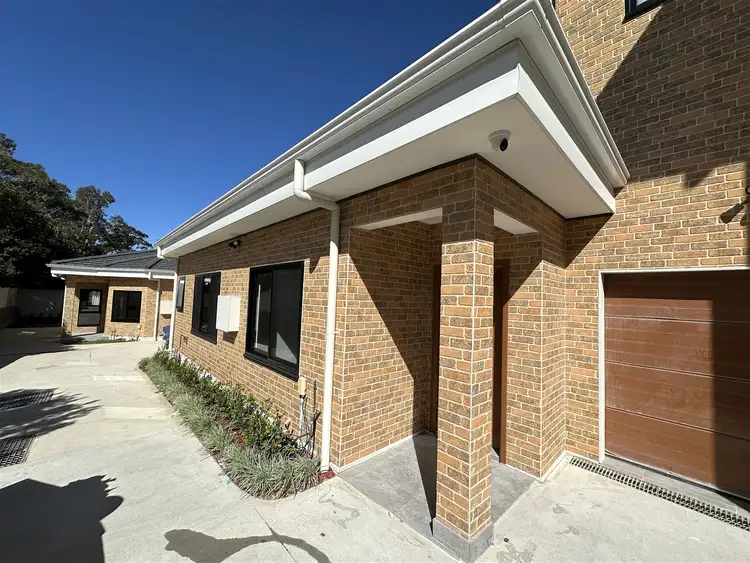 2/33 First Avenue, Eastwood NSW 2122