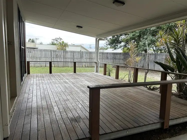 3b/Purcell Street, Middlemount QLD 4746