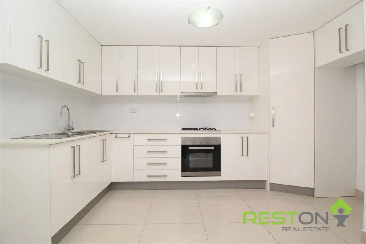 Main view of Homely apartment listing, 2/78-80 Barbara Boulevard, Seven Hills NSW 2147
