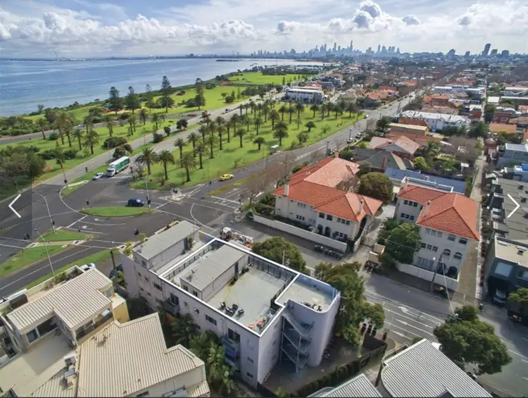 19/400 Barkley street, Elwood VIC 3184
