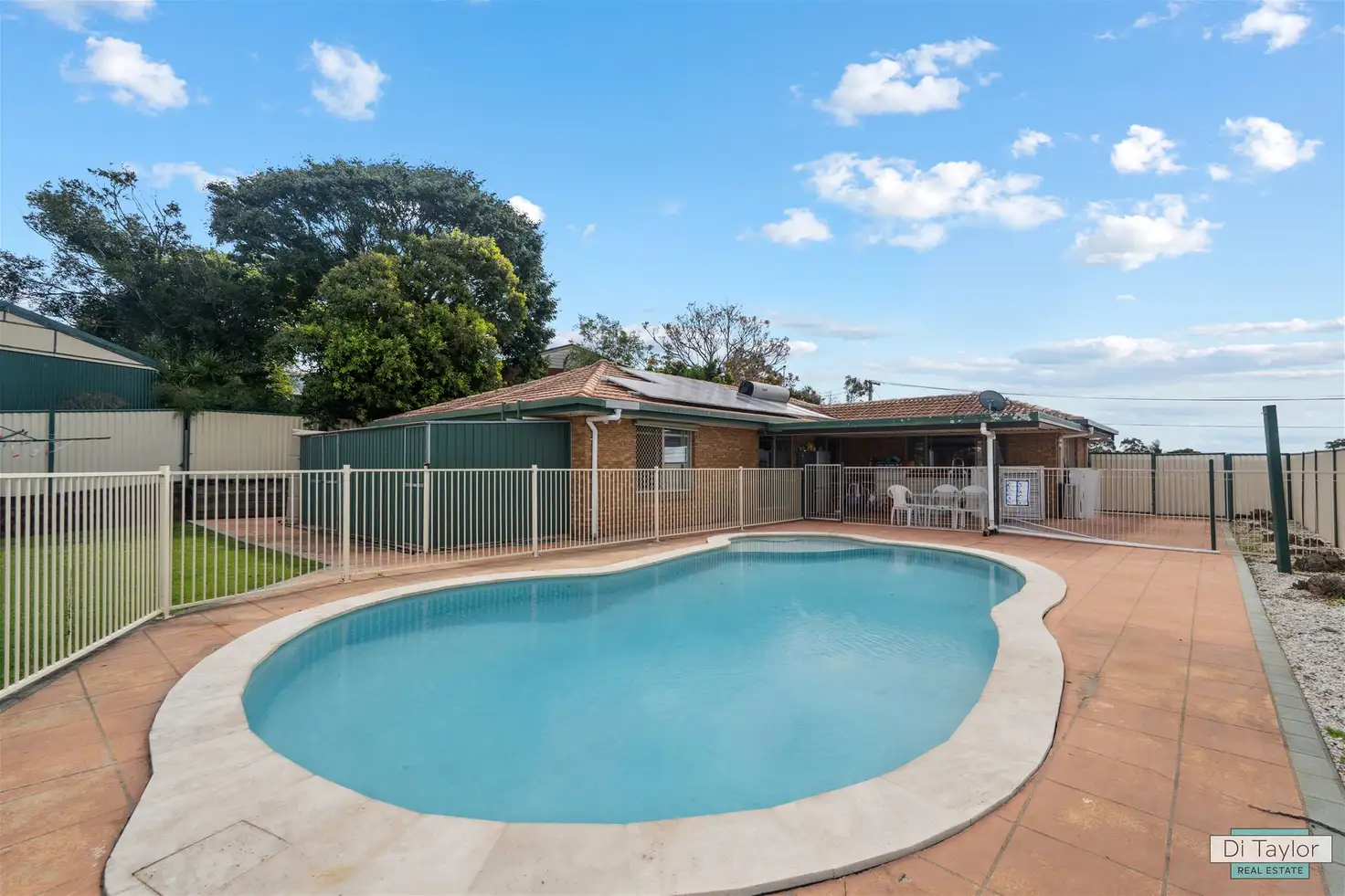 Main view of Homely house listing, 32 Thoms Crescent, Mount Warren Park QLD 4207