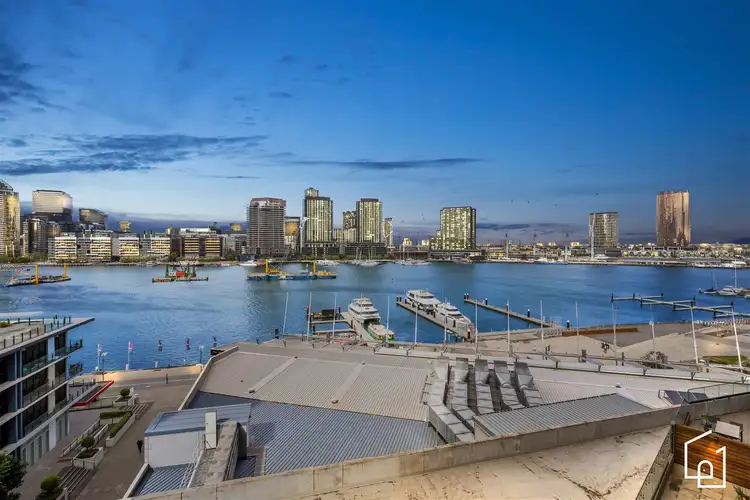 811/15 Doepel Way, Docklands VIC 3008