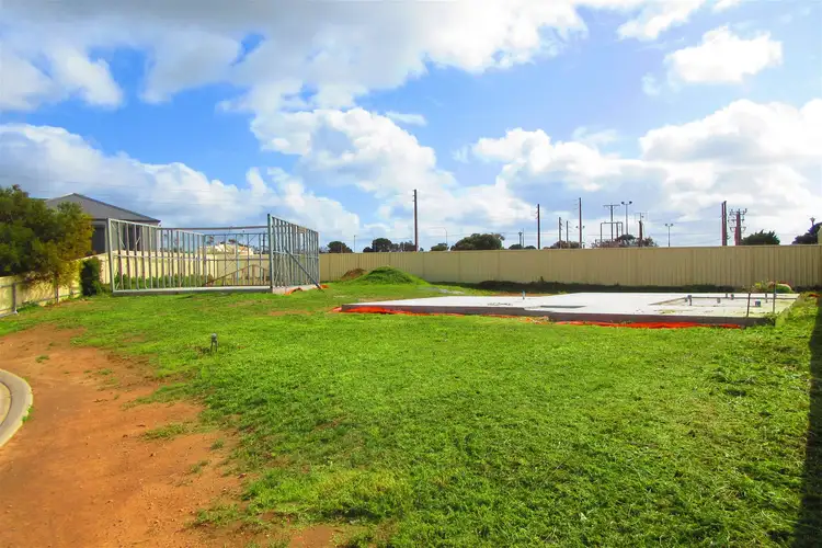 10 Bullock Street, Ardrossan SA 5571