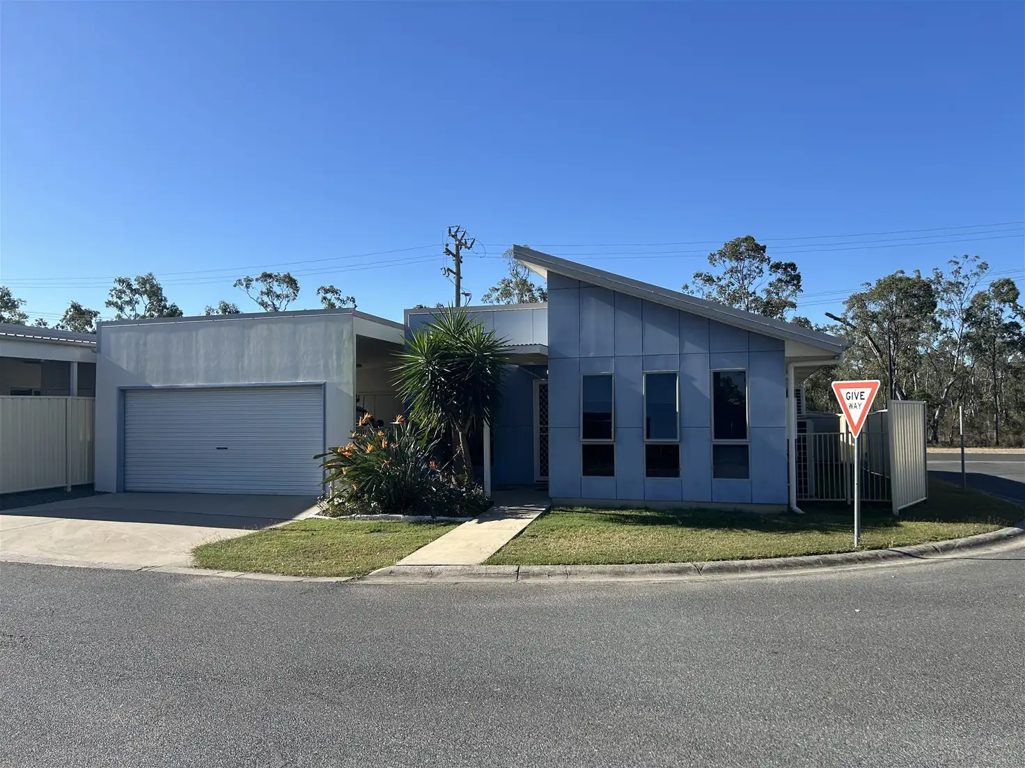 Main view of Homely house listing, 1/73 Centenary Dr Nth, Middlemount QLD 4746