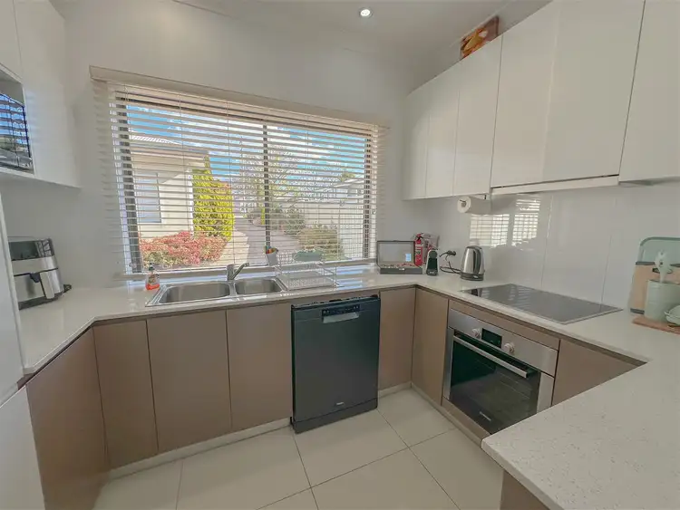 Fifth view of Homely house listing, 3/12 O'Mara Terrace, Stanthorpe QLD 4380