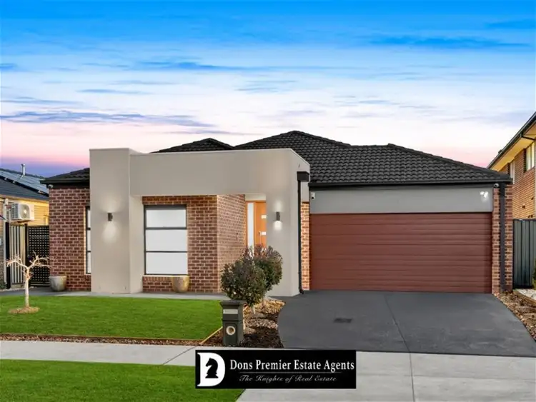 22 Prendergast Avenue, Cranbourne East VIC 3977