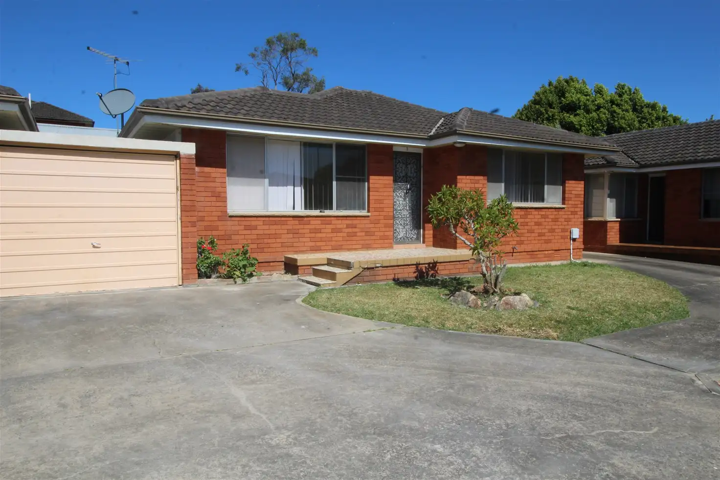 Main view of Homely villa listing, 3/53 Robinson Street, Wiley Park NSW 2195